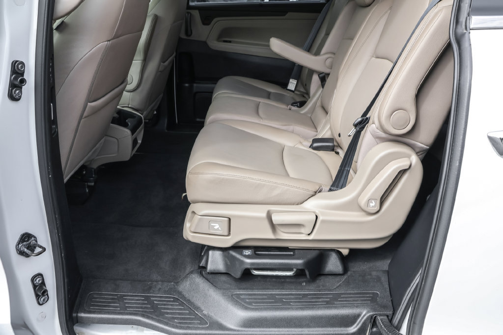 Used 2024 Honda Odyssey EX-L image 24