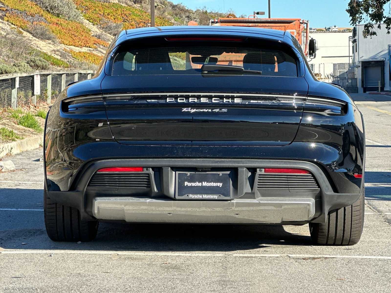 New 2025 Porsche Taycan 4S image 8