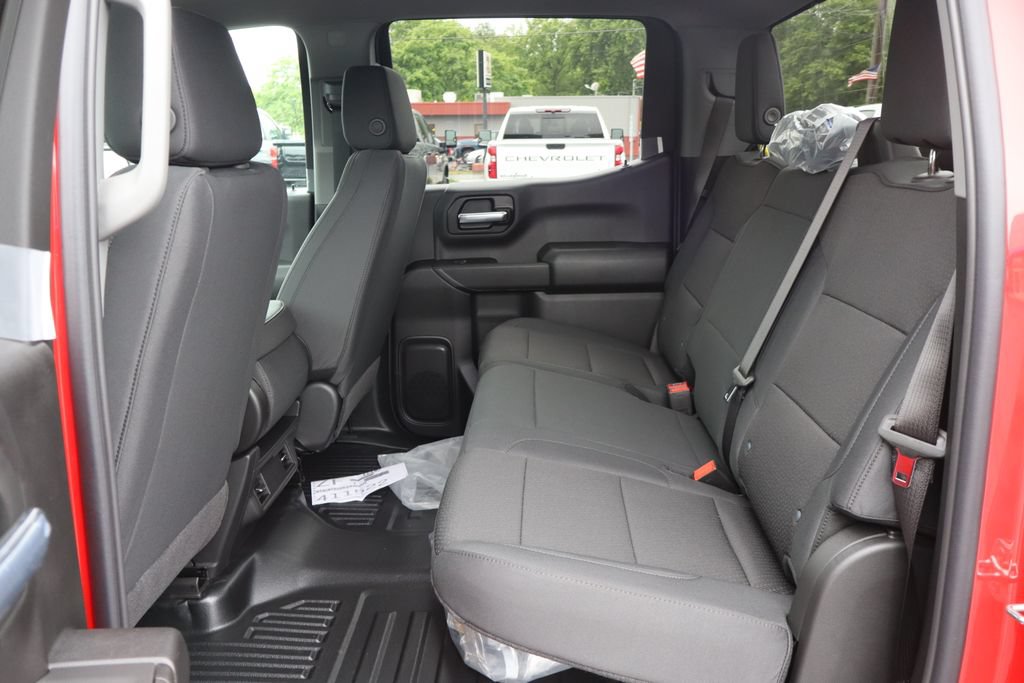 New 2026 Chevrolet Silverado 1500 W/T w/ WT Value Package AWD/4WD image 18