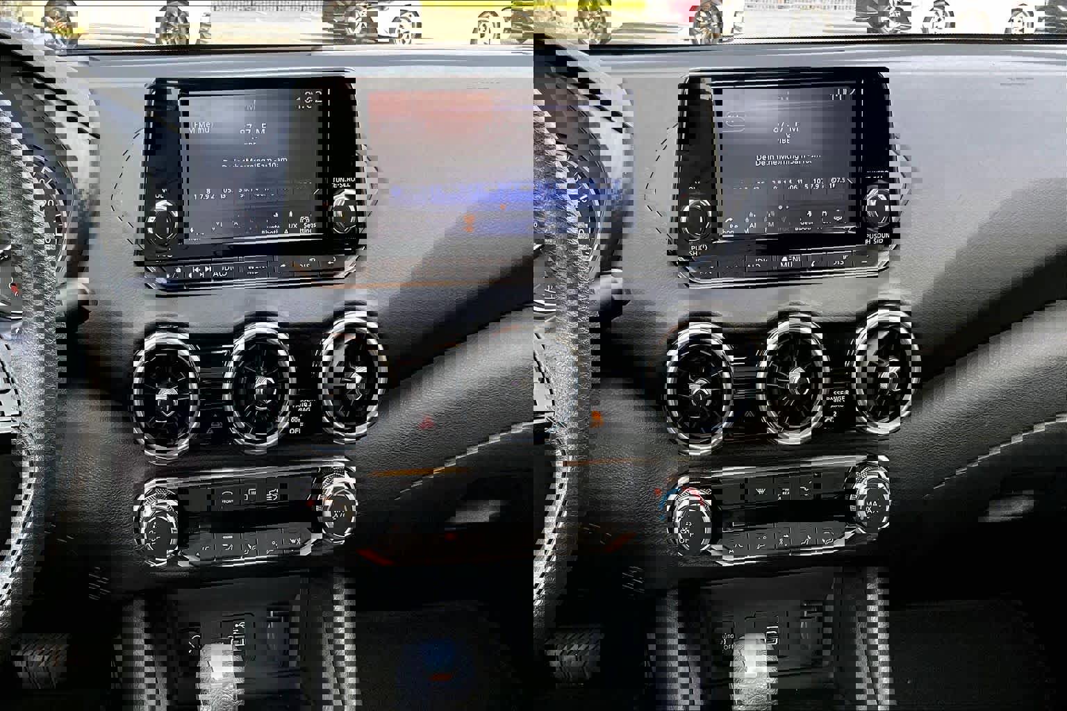 Used 2024 Nissan Sentra S FWD image 7