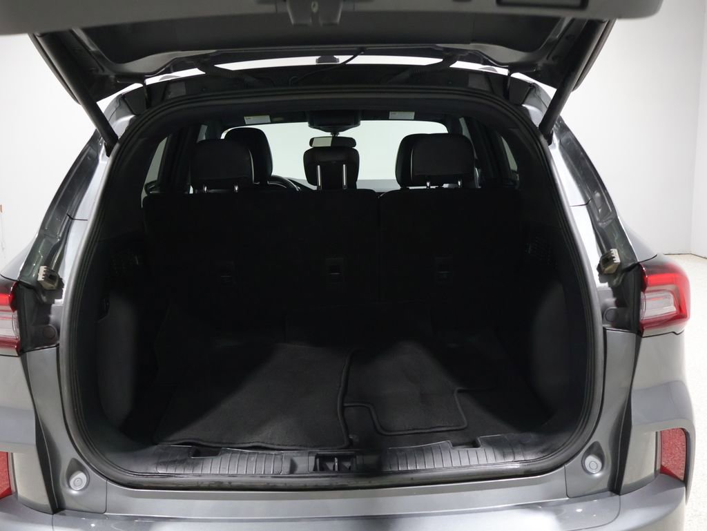 Used 2024 Ford Escape ST-Line image 4