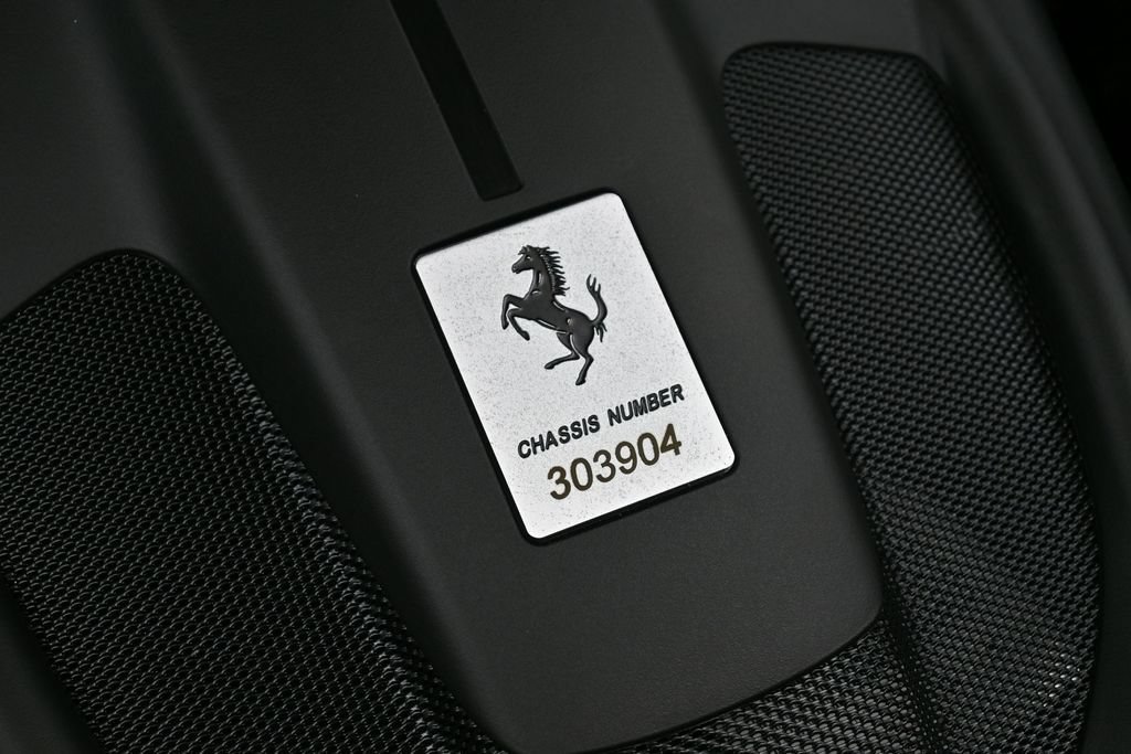 Used 2024 Ferrari Roma RWD image 31