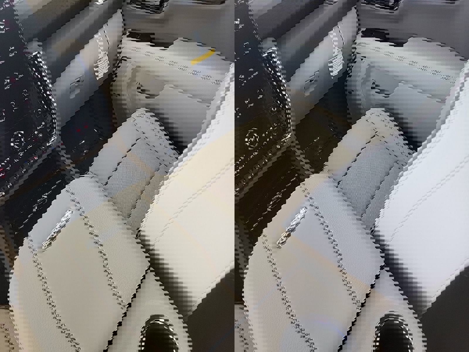 New 2026 GMC Yukon XL Denali image 15