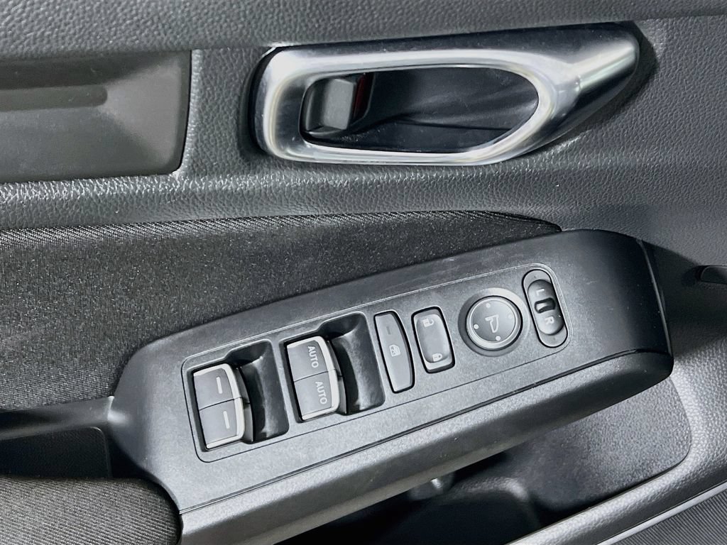 Used 2025 Honda Civic Sport image 16