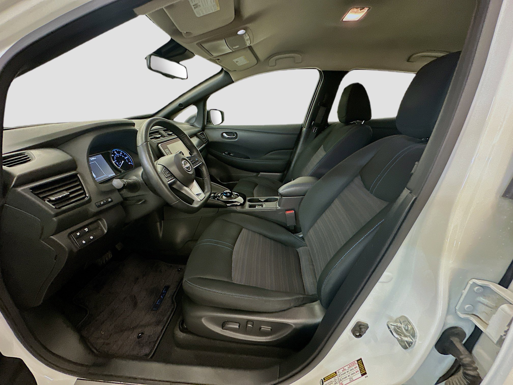 Used 2024 Nissan Leaf SV Plus FWD image 13