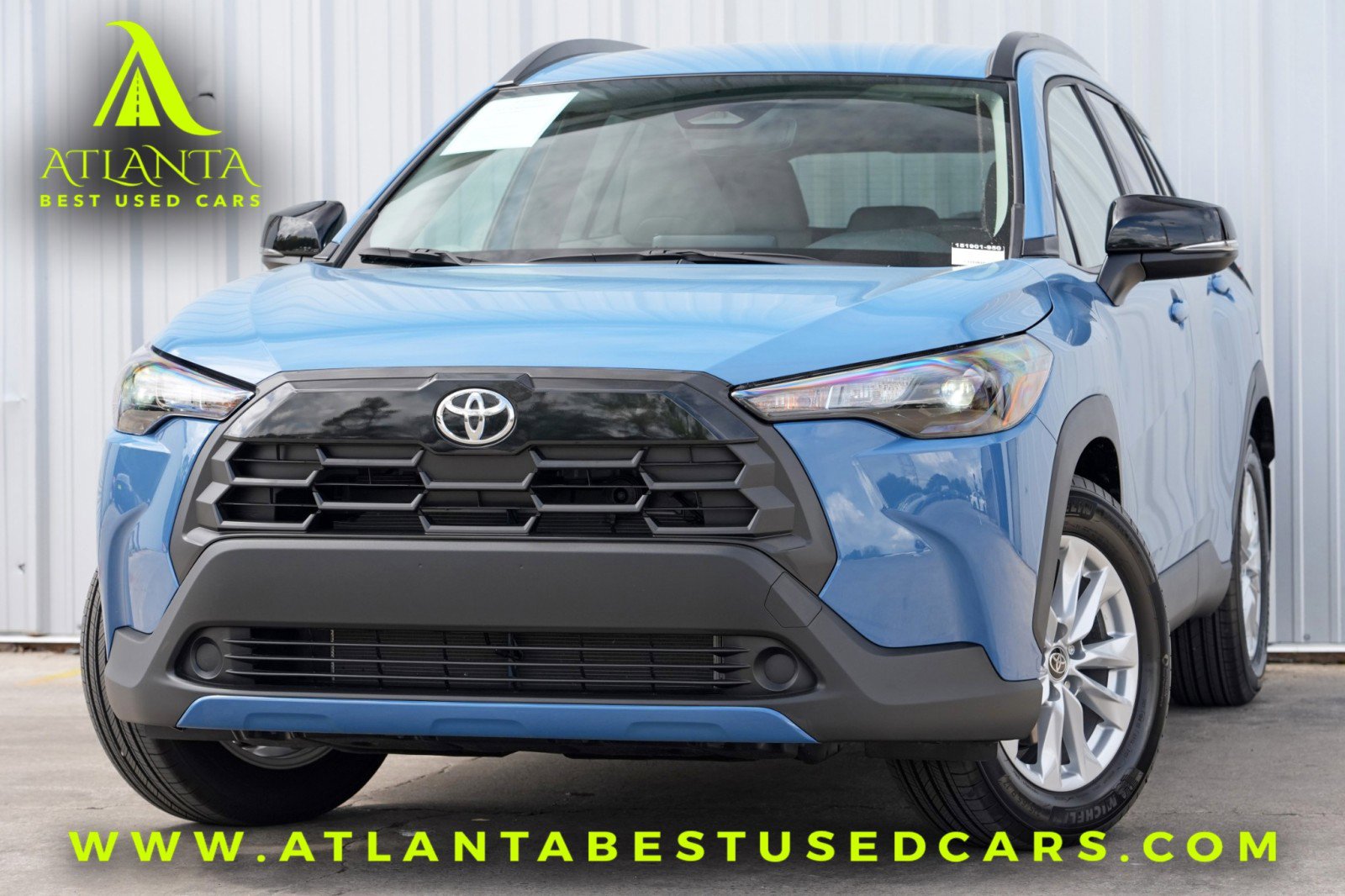 Used 2026 Toyota Corolla Cross LE image 1