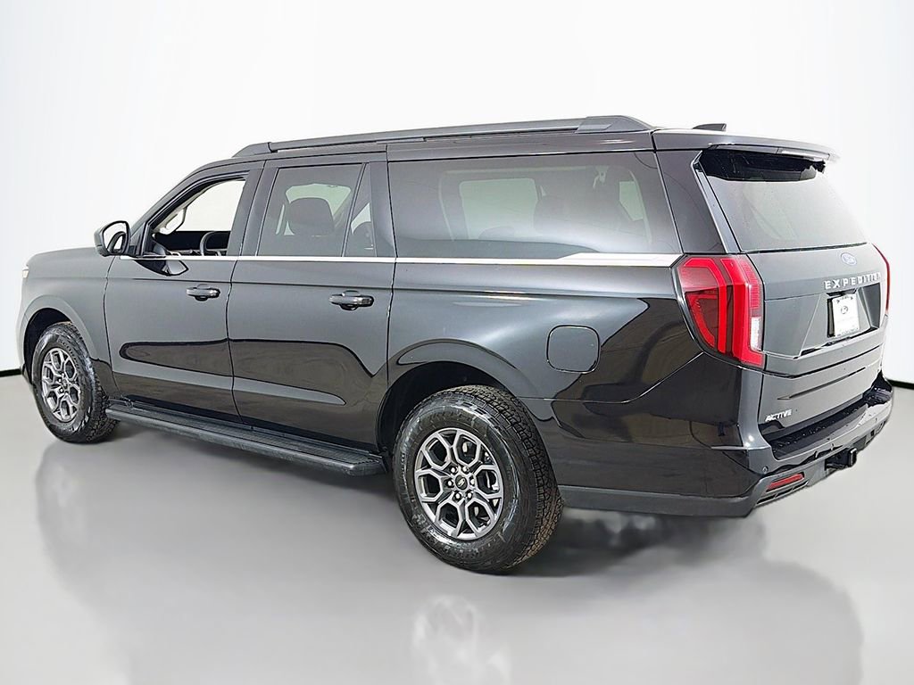 Used 2025 Ford Expedition Max Active image 9