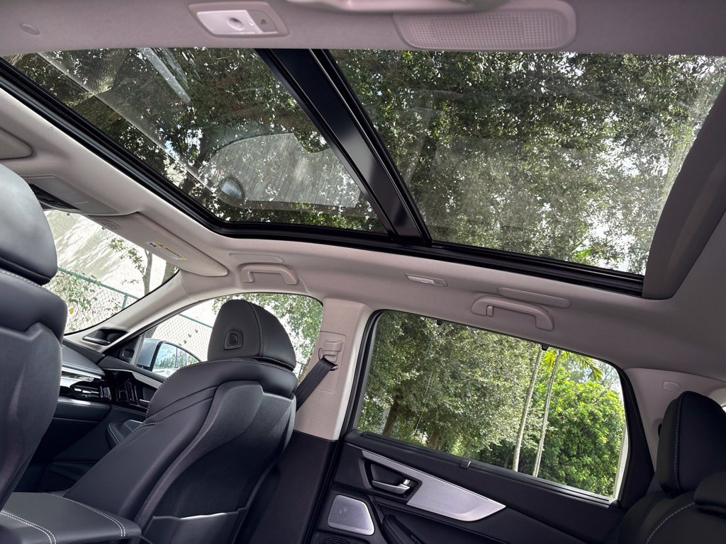 New 2026 Acura MDX w/ Technology Package FWD image 21