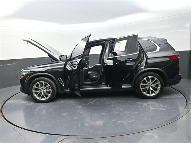Used 2020 BMW X5 xDrive40i w/ Premium Package image 38