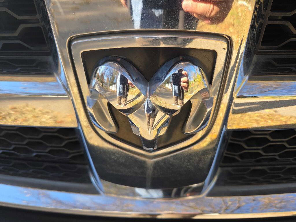 Used 2009 Dodge Ram 1500 Truck ST w/ ST Popular Equipment Group image 10