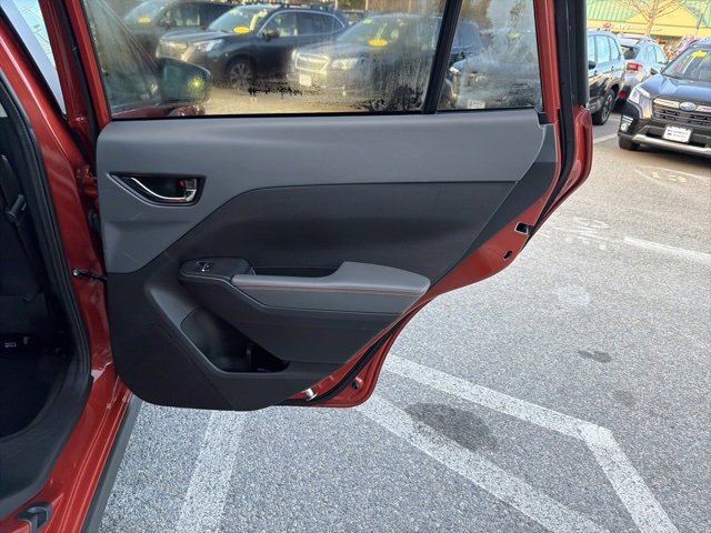 Certified 2024 Subaru Crosstrek 2.5i Limited w/ Crosstrek Mirror Package image 24