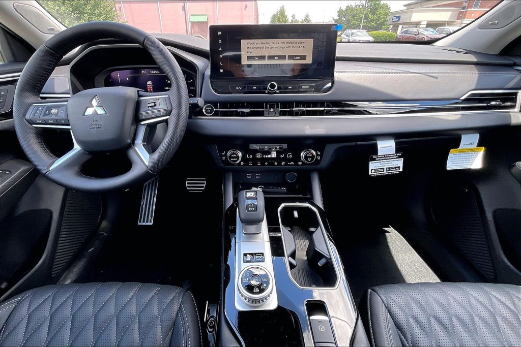 New 2026 Mitsubishi Outlander SEL AWD/4WD image 5