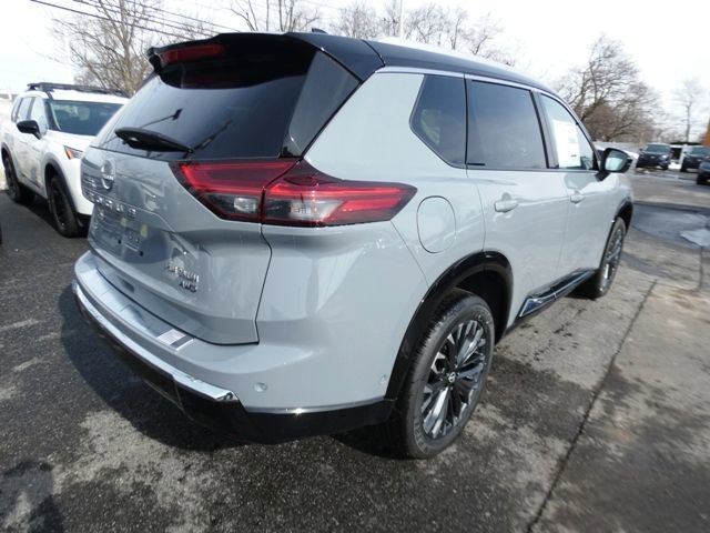 New 2026 Nissan Rogue Platinum w/ Tech Package AWD/4WD image 3