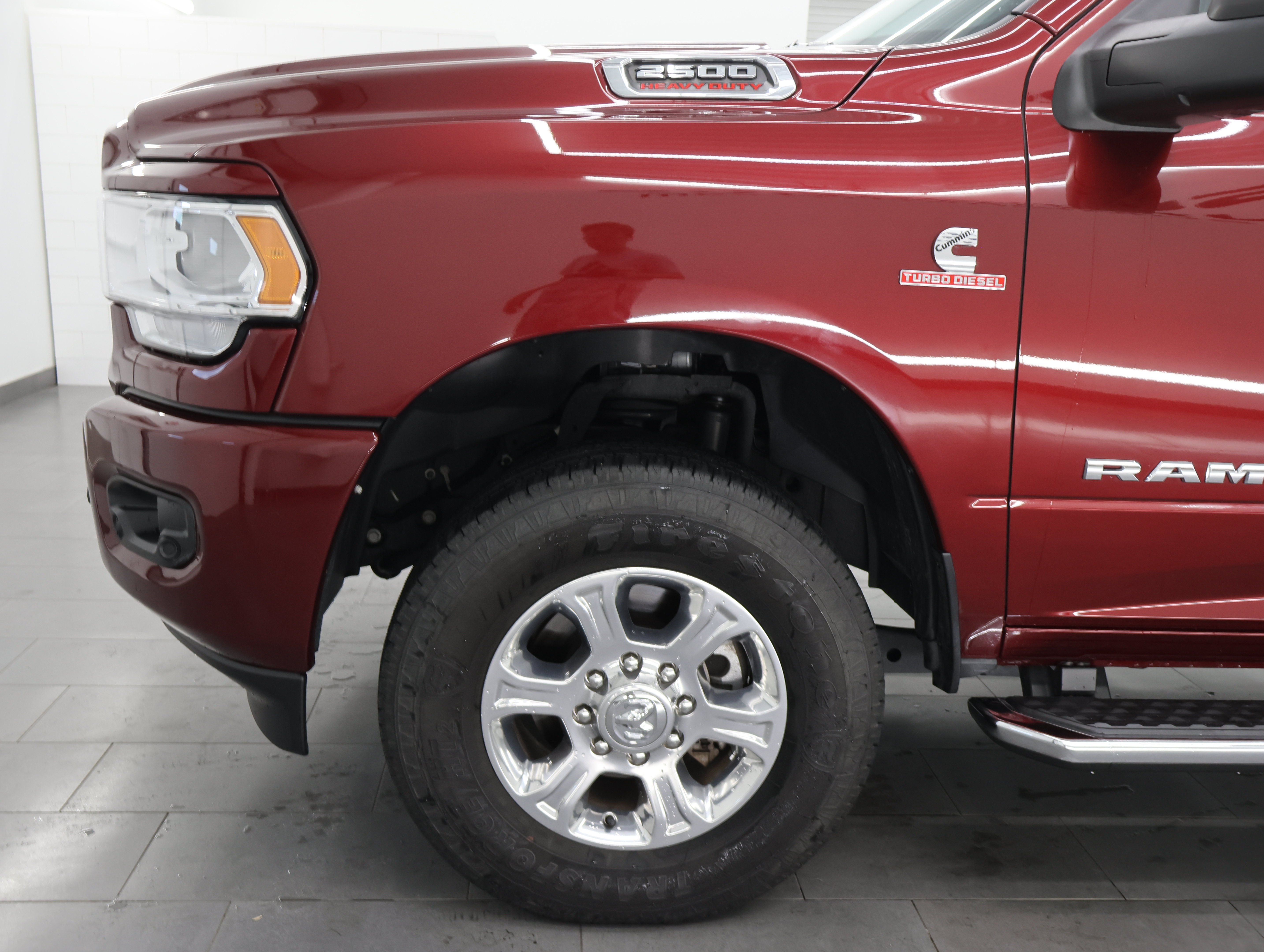 Used 2024 RAM 2500 Big Horn w/ Safety Group AWD/4WD image 34