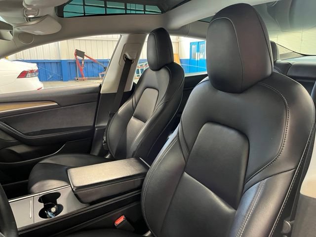 Used 2022 Tesla Model 3 Long Range AWD/4WD image 25