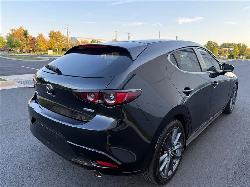 Used 2019 MAZDA MAZDA3 Hatchback FWD image 22