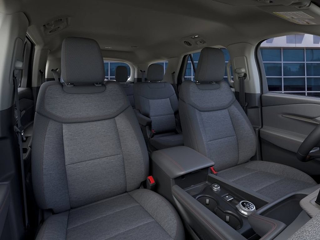 New 2026 Ford Explorer Active RWD image 11