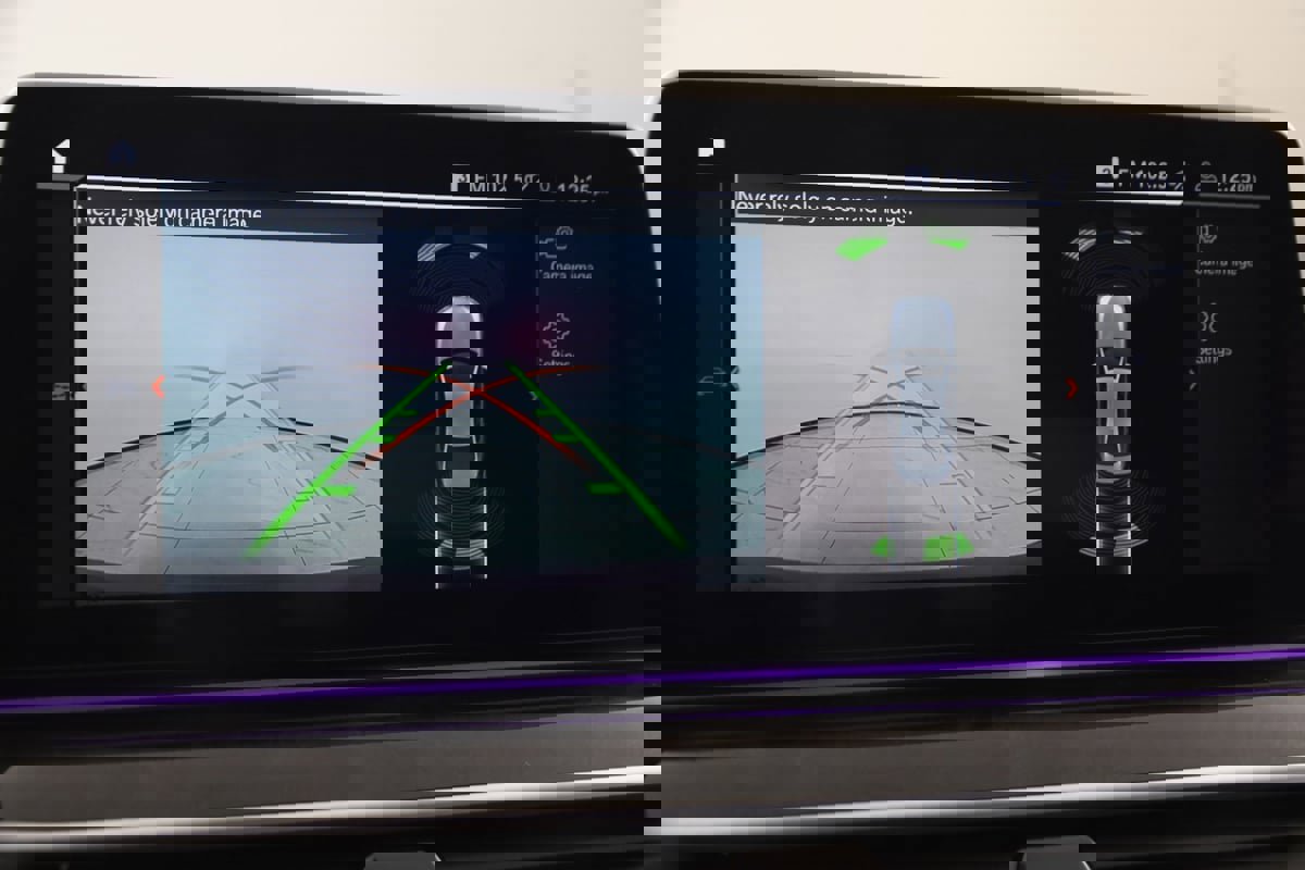 Used 2023 BMW 540i xDrive w/ M Sport Package image 10