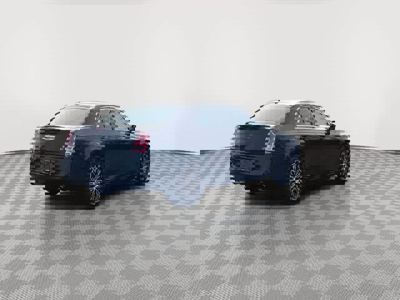 Used 2013 Chrysler 300 S image 8