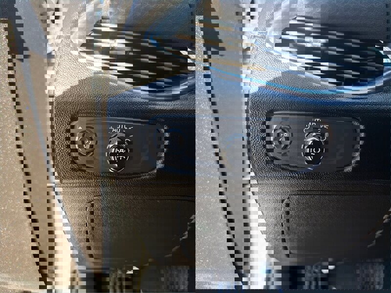 Used 2021 Chevrolet Malibu LT image 17