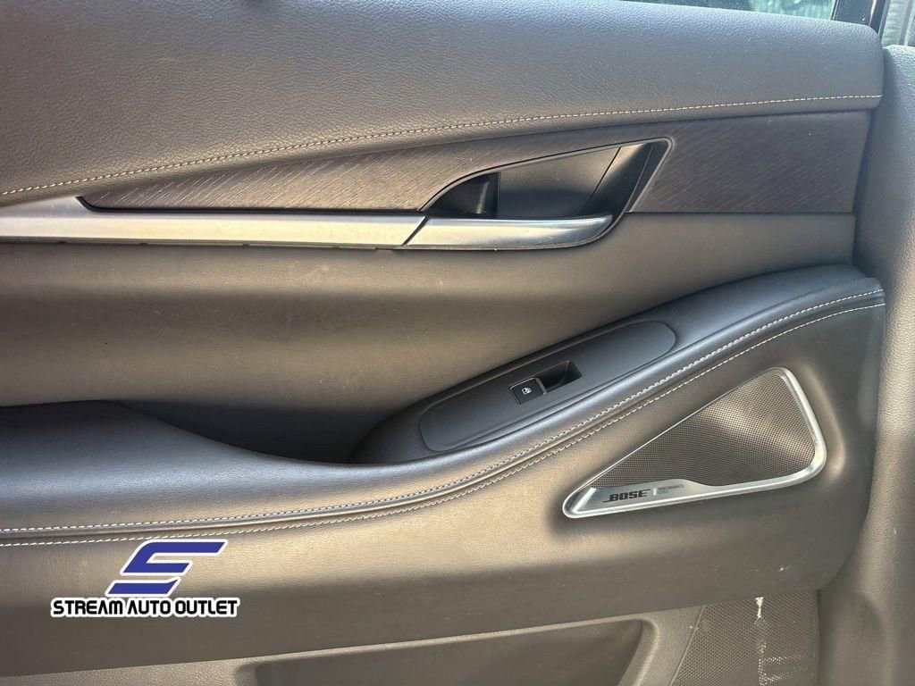 Used 2022 INFINITI QX60 Sensory w/ Cargo Package image 19