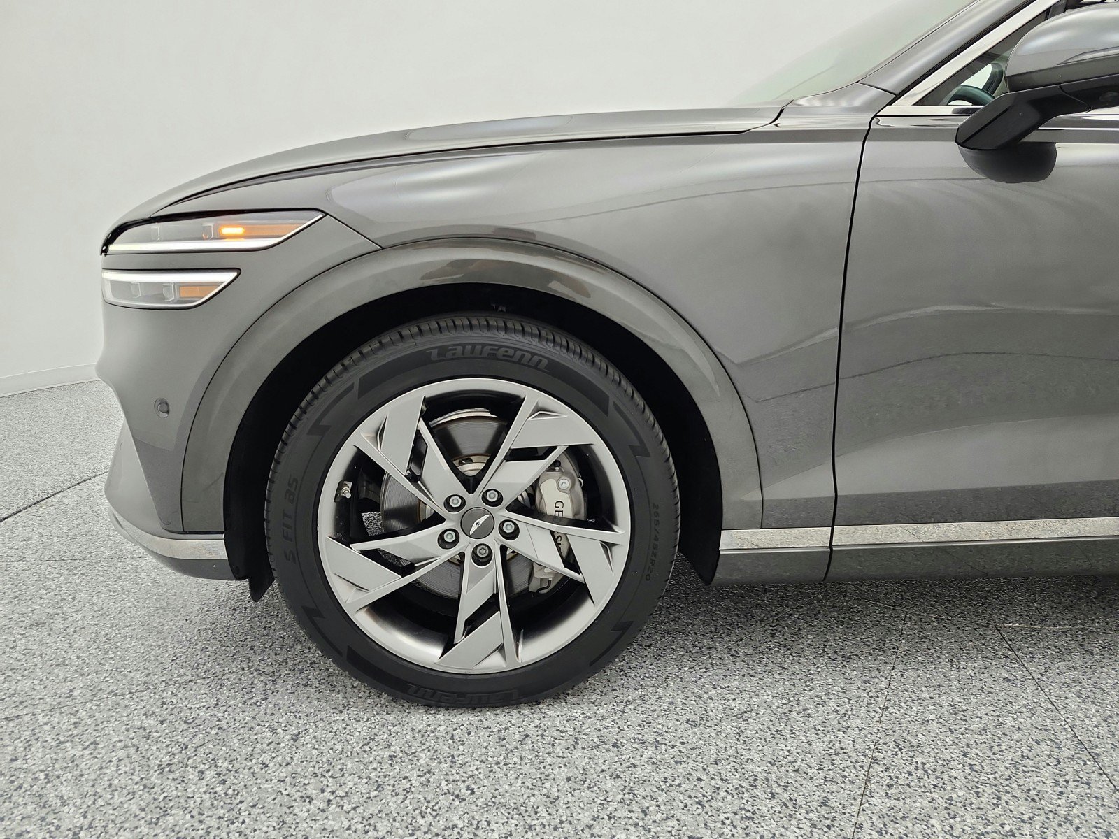 Used 2023 Genesis Electrified GV70 AWD/4WD image 26