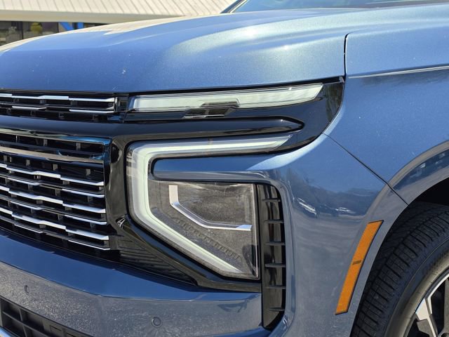 New 2026 Chevrolet Suburban High Country RWD image 9