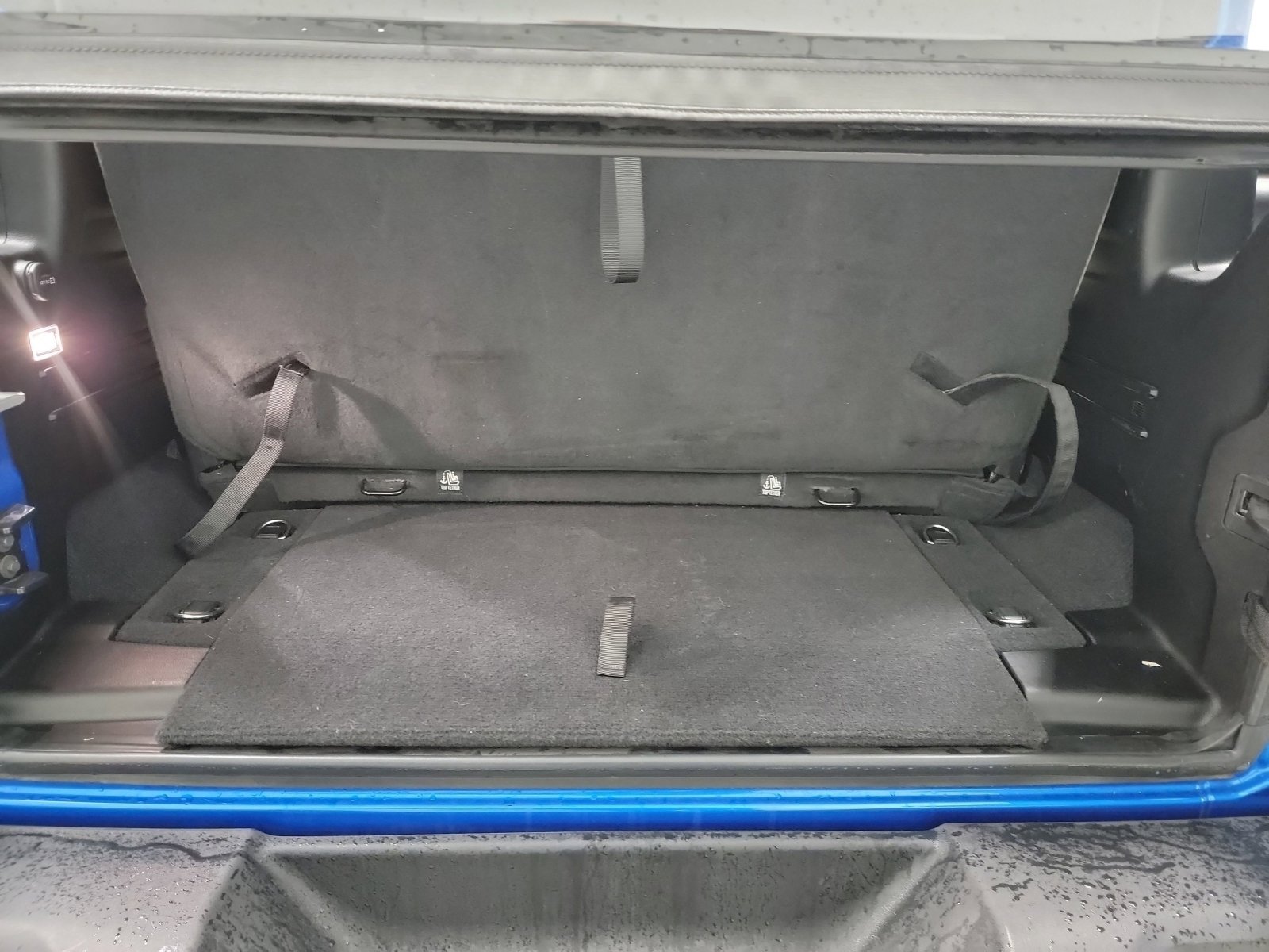 Used 2021 Jeep Wrangler Sport image 26