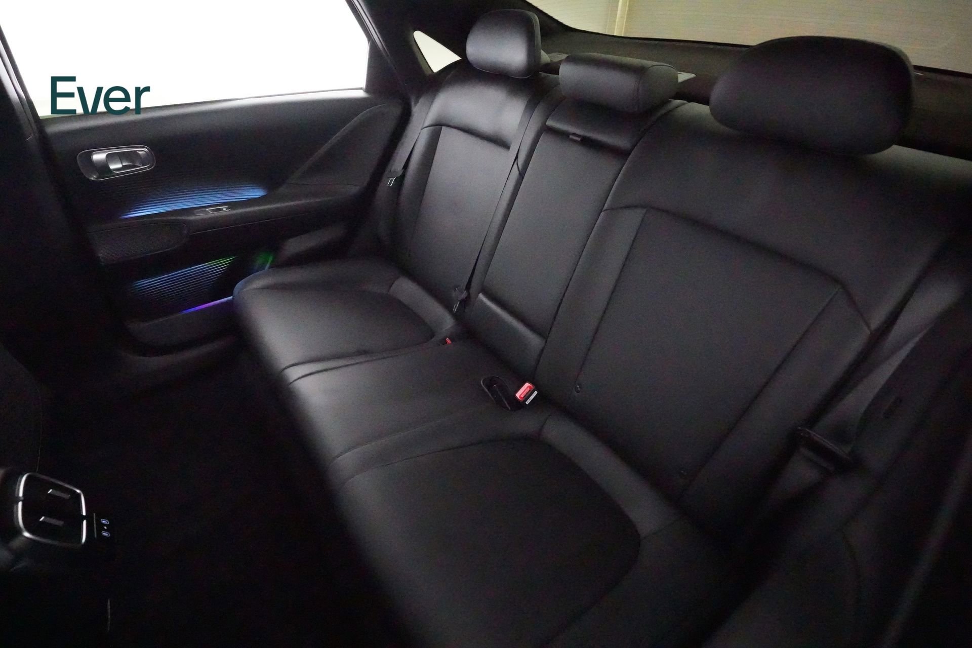 Used 2024 Hyundai Ioniq 6 SEL image 24