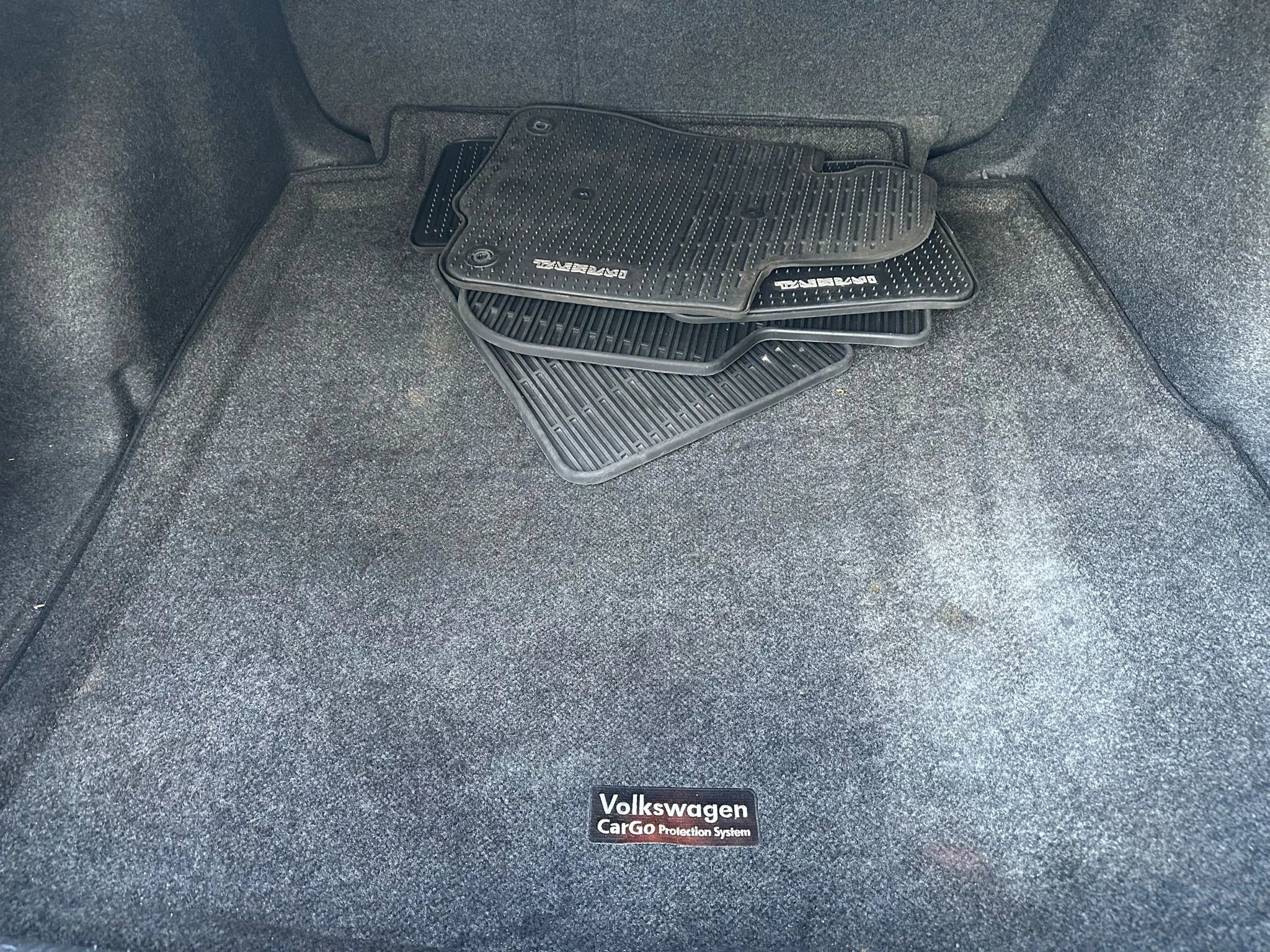 Used 2020 Volkswagen Passat 2.0T SE image 25