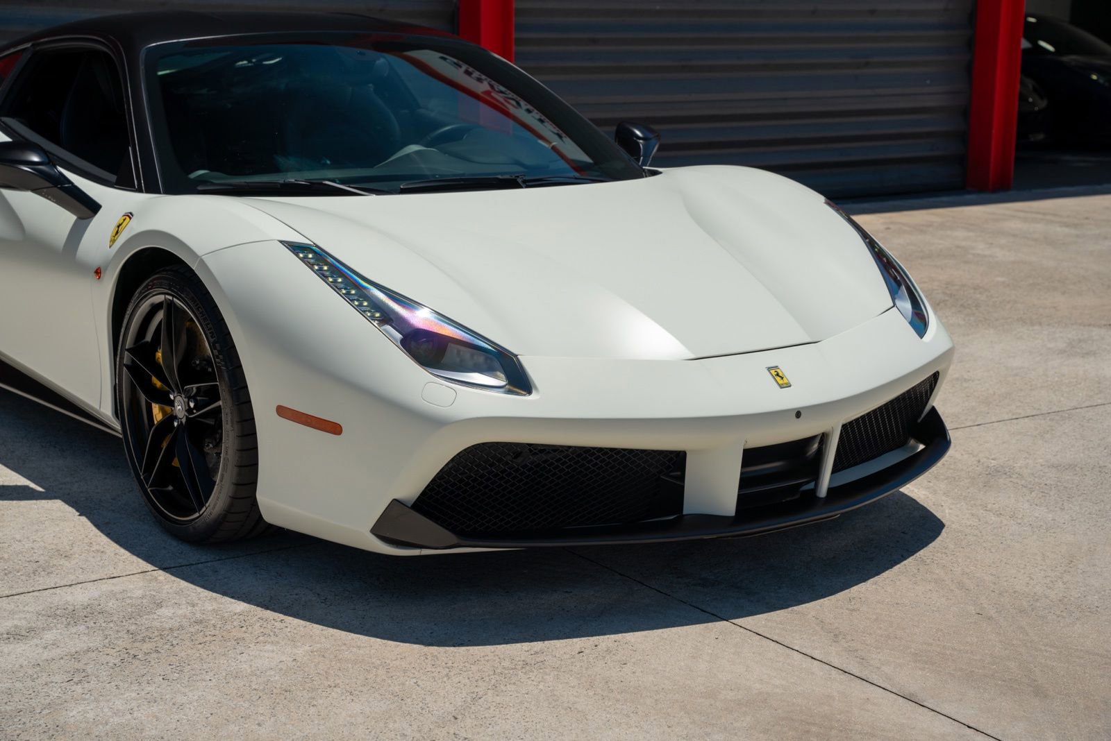 Used 2016 Ferrari 488 GTB RWD image 16
