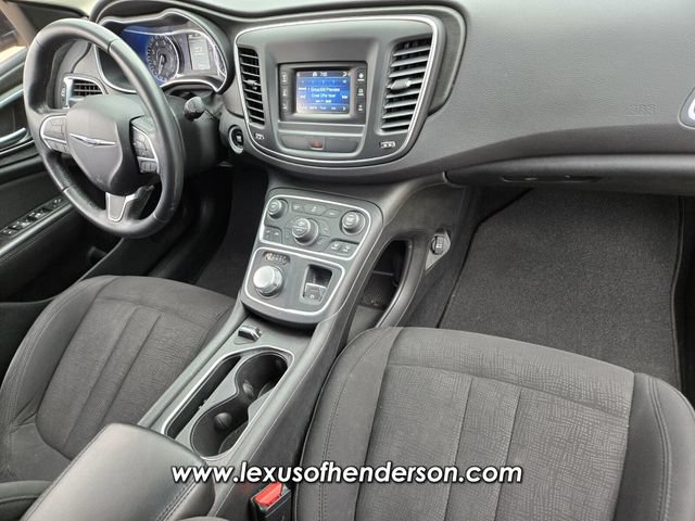 Used 2015 Chrysler 200 Limited w/ Convenience Group FWD image 16