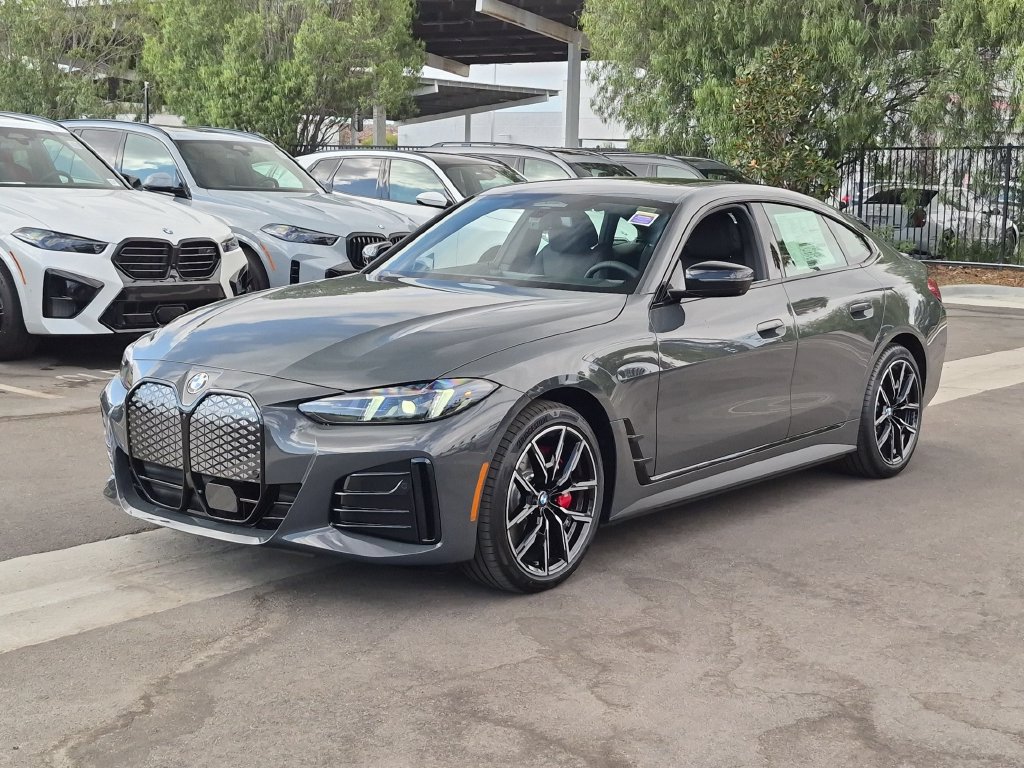 New 2026 BMW i4 eDrive40 w/ M Sport Package RWD image 2