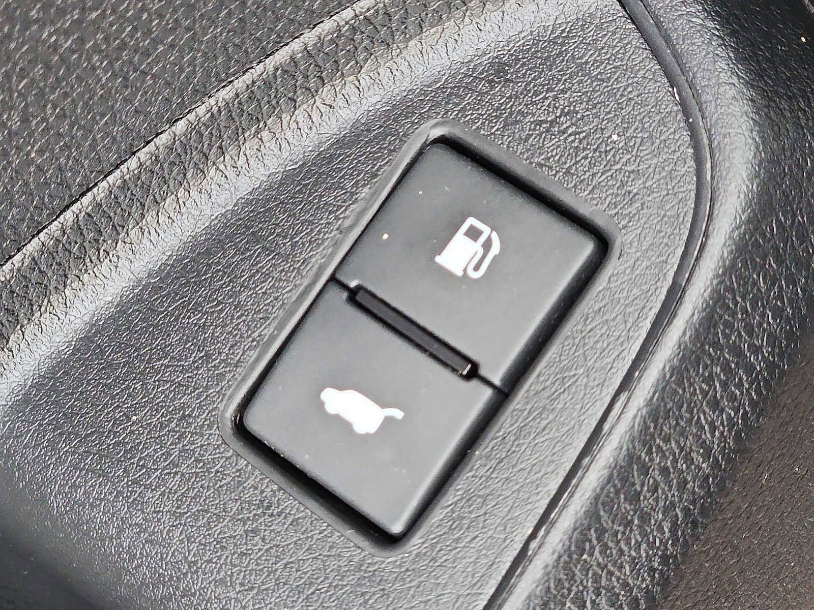 Used 2021 Honda Passport EX-L image 27