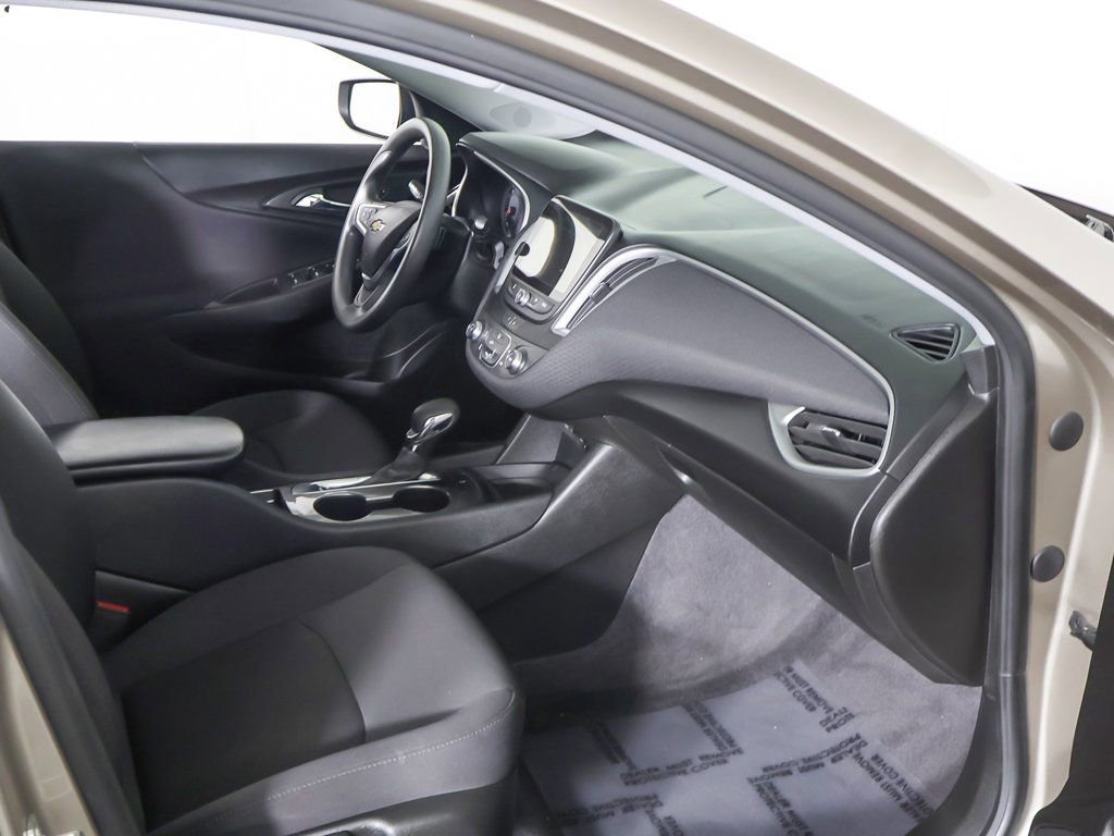 Used 2022 Chevrolet Malibu LS image 20