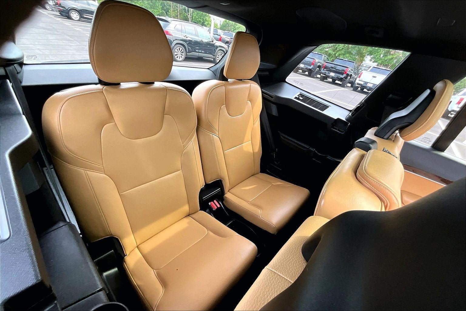 Used 2019 Volvo XC90 T6 Momentum w/ Advanced Package AWD/4WD image 26