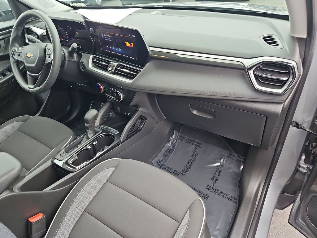 Certified 2025 Chevrolet TrailBlazer LT image 29