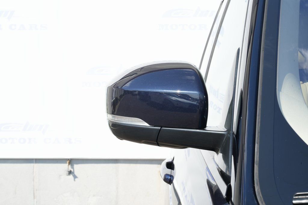 Used 2017 Land Rover Range Rover Supercharged image 9