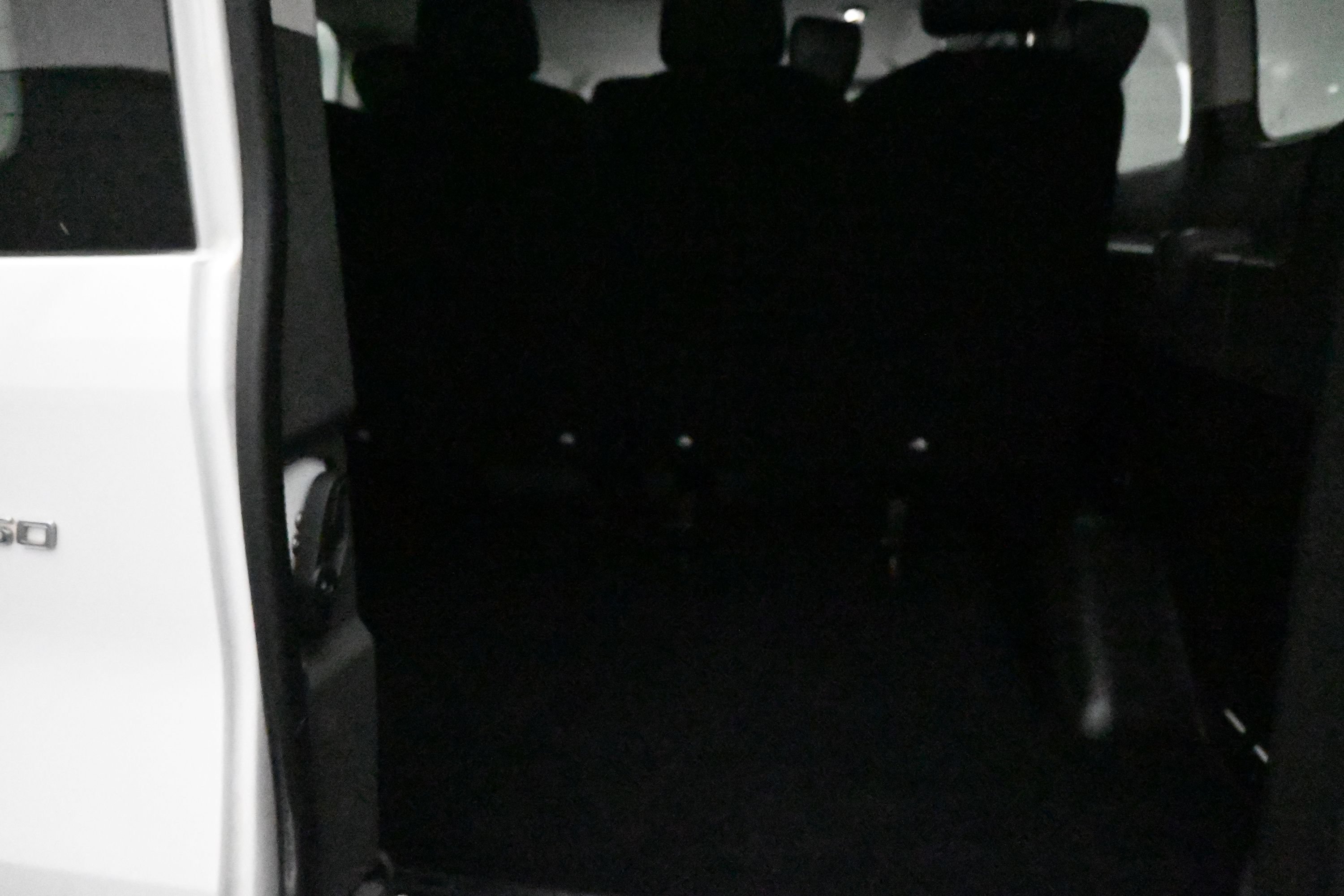 Used 2022 Ford Transit 350 XLT RWD image 18