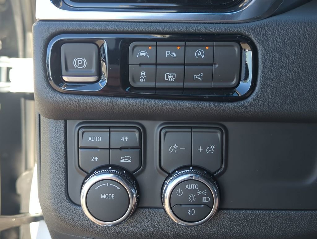 New 2026 GMC Yukon XL Denali AWD/4WD image 17