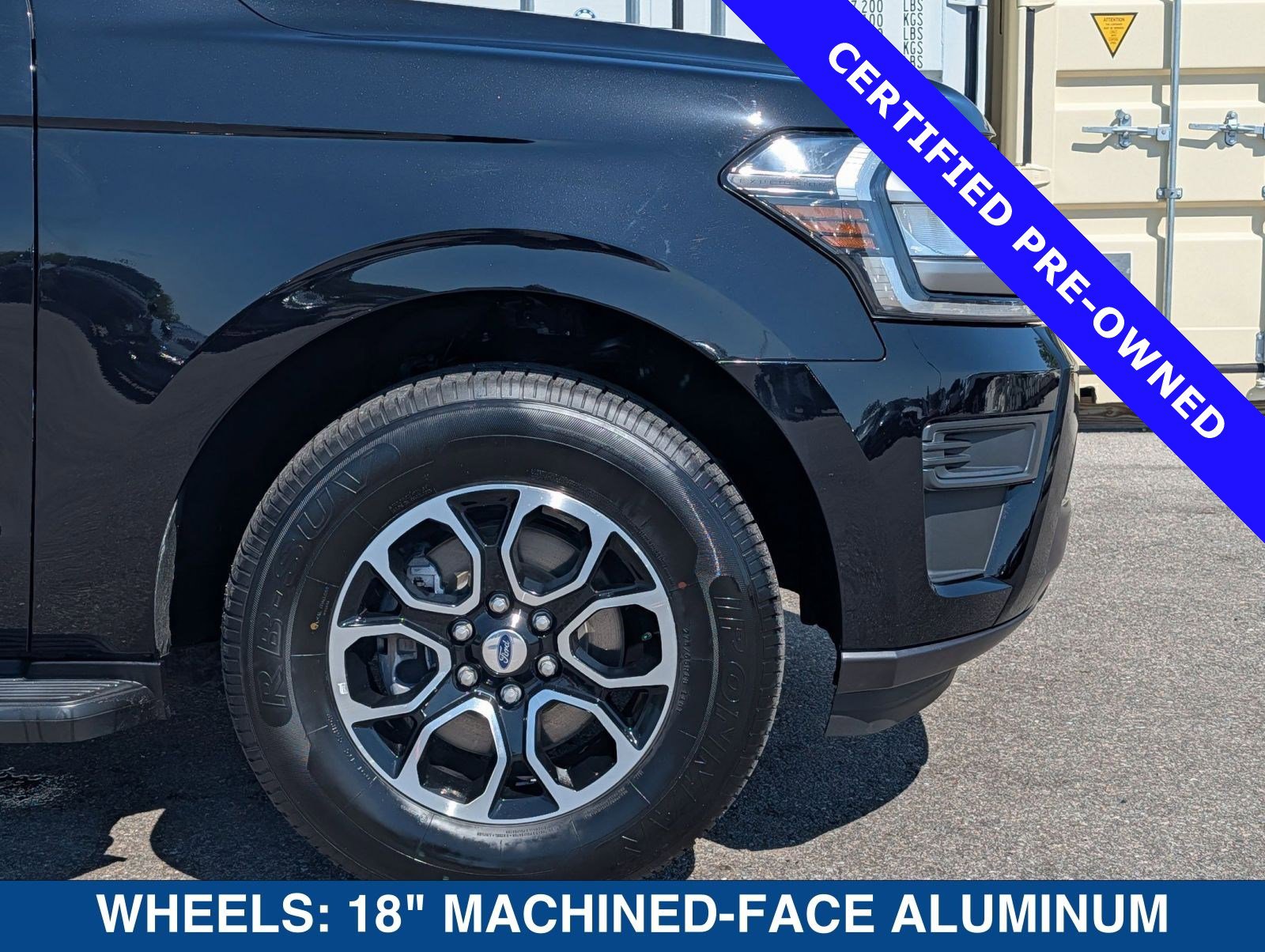 Certified 2024 Ford Expedition Max XLT image 11