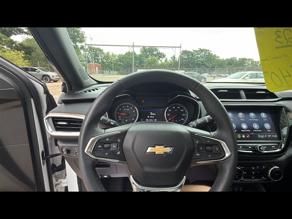 Used 2023 Chevrolet TrailBlazer ACTIV w/ Sun and Liftgate Package AWD/4WD image 11