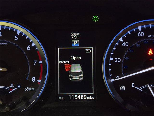 Used 2016 Toyota Highlander XLE FWD image 14