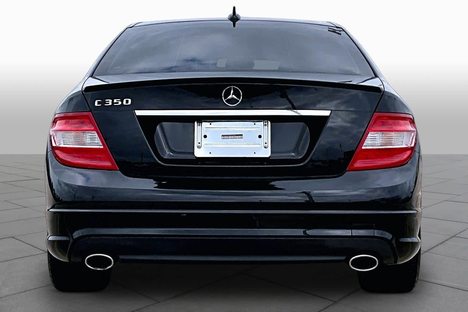Used 2011 Mercedes-Benz C 350 Sport image 4