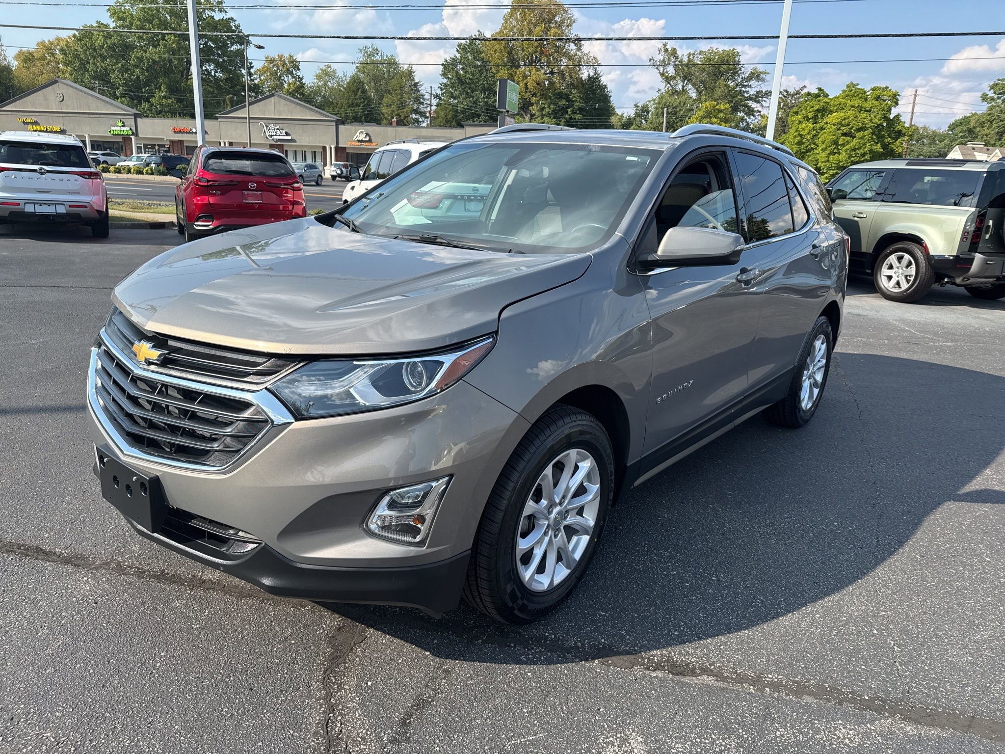 Used 2019 Chevrolet Equinox LT w/ Sun & Navigation Package image 8