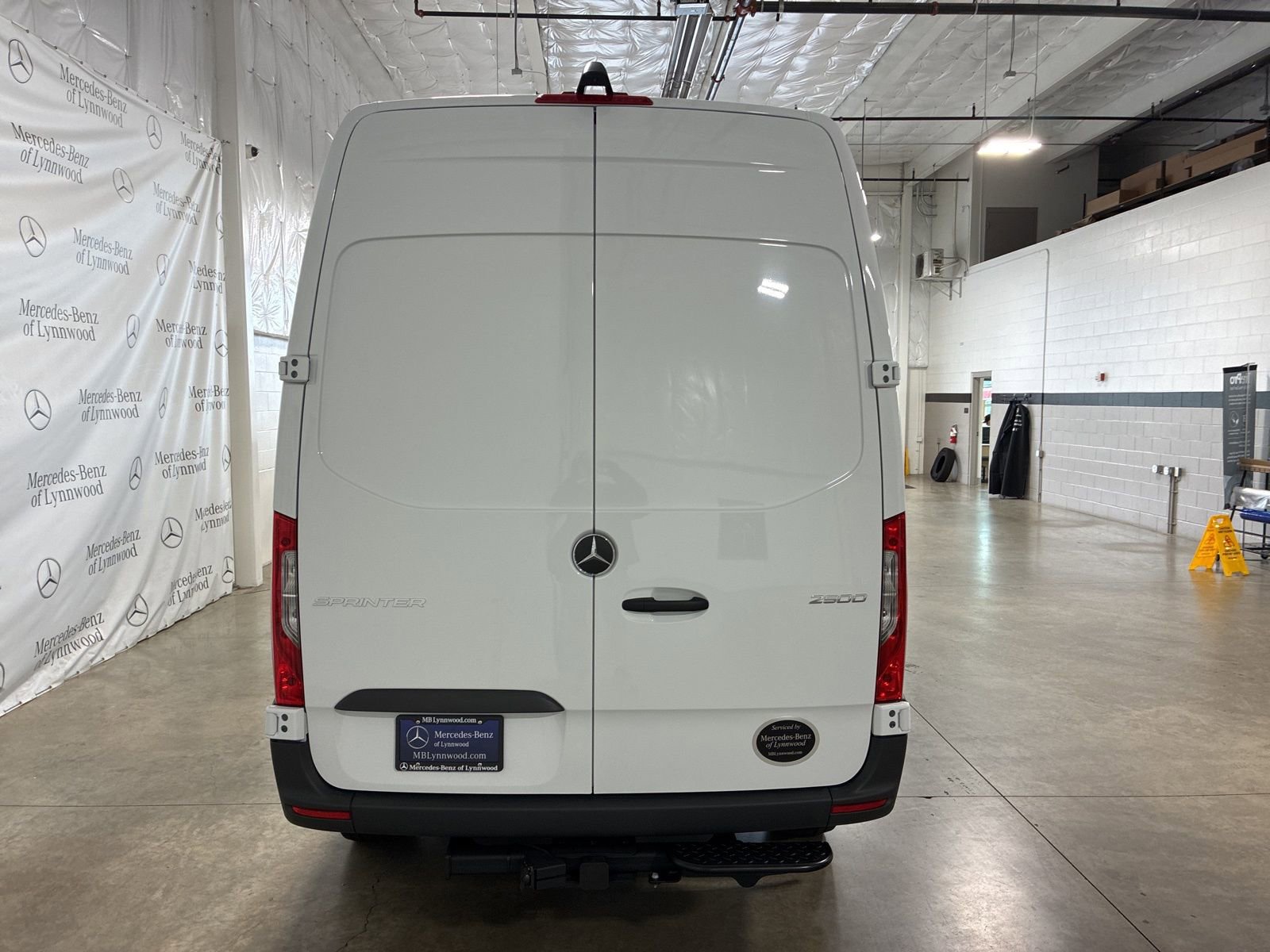 New 2025 Mercedes-Benz Sprinter 2500 image 4