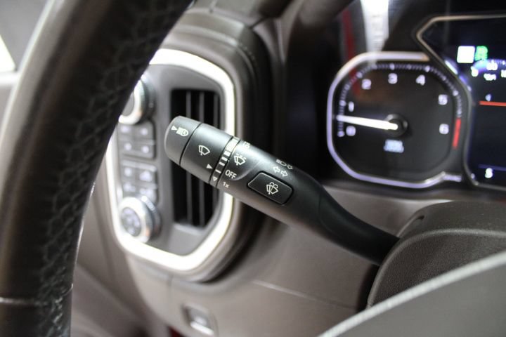 Used 2022 GMC Sierra 1500 Denali w/ Driver Alert Package II AWD/4WD image 42