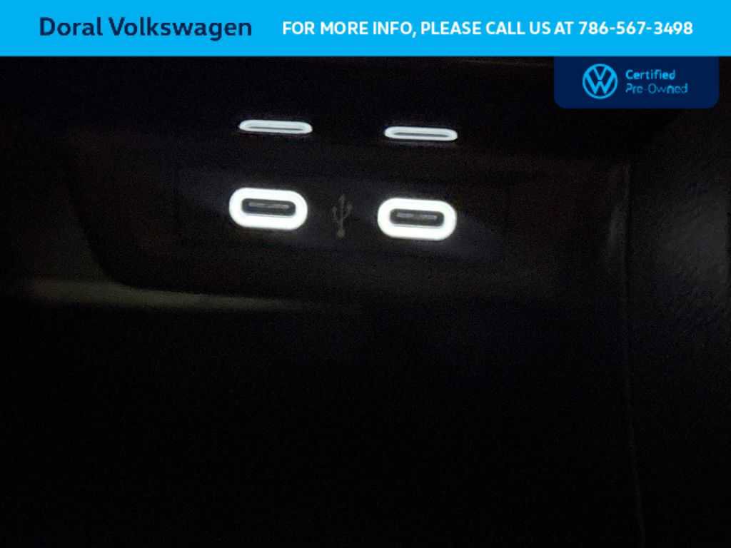 Used 2025 Volkswagen Jetta Sport image 17