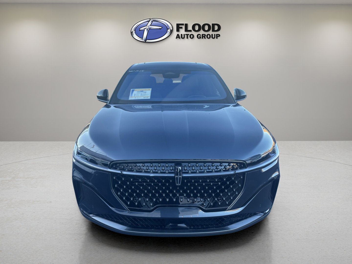 Used 2024 Lincoln Nautilus Premier w/ Equipment Group 102A video 2