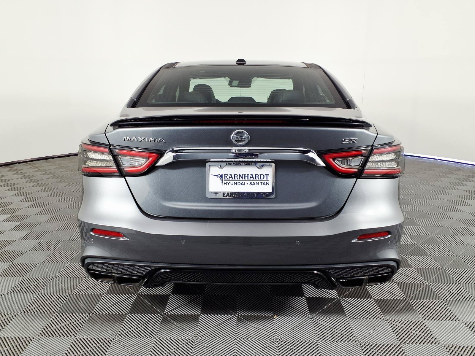 Used 2020 Nissan Maxima SR w/ Sport Mat Group FWD image 5